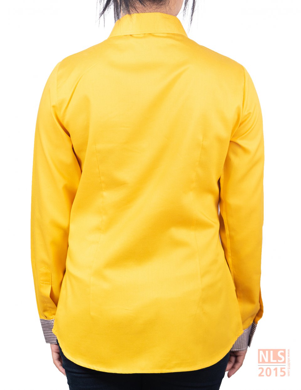 โรงงานผลิตเสื้อเชิ้ตพนักงานออฟฟิศ พร้อมบริการออกแบบ และขึ้นตัวอย่างให้ฟรี ก่อนผลิตจริง บริษัท นลินสิริ 2015 จำกัด ชลบุรีรูปที่ 